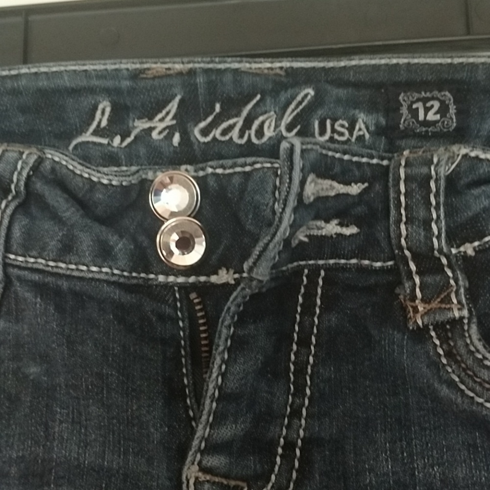 LA idol jeans